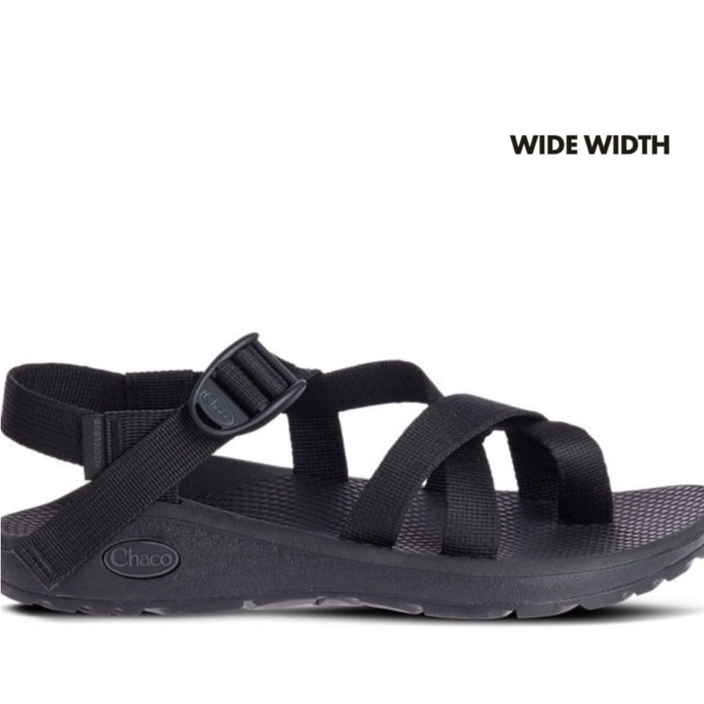 Chaco Black Adjustable Strap Sandals 10 wide